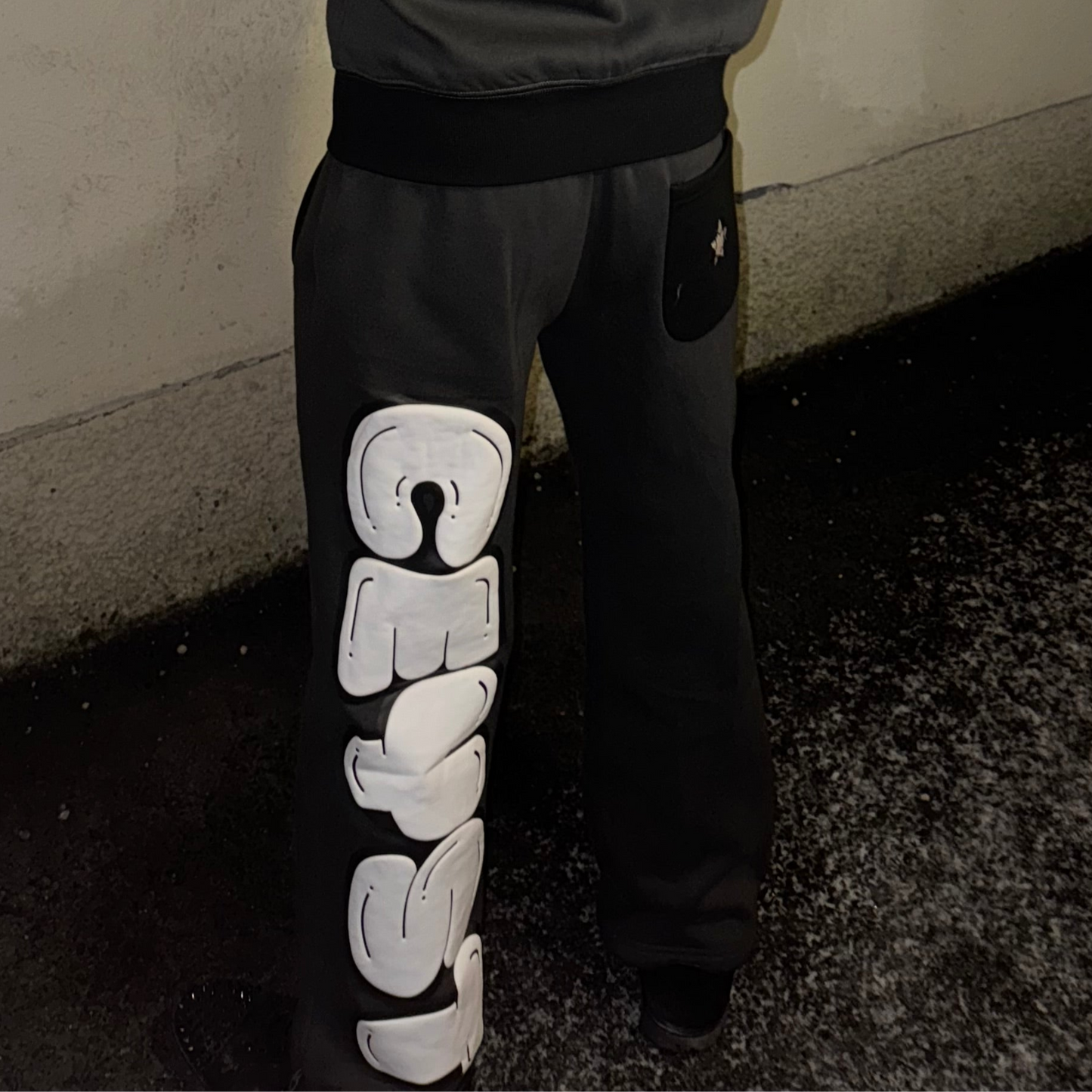 SWEATPANTS Black